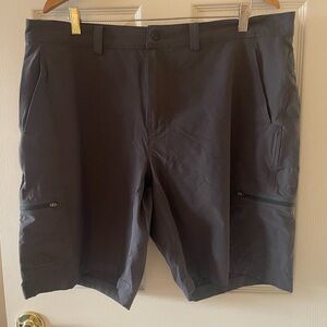 L.L. Bean shorts • Mens size 40